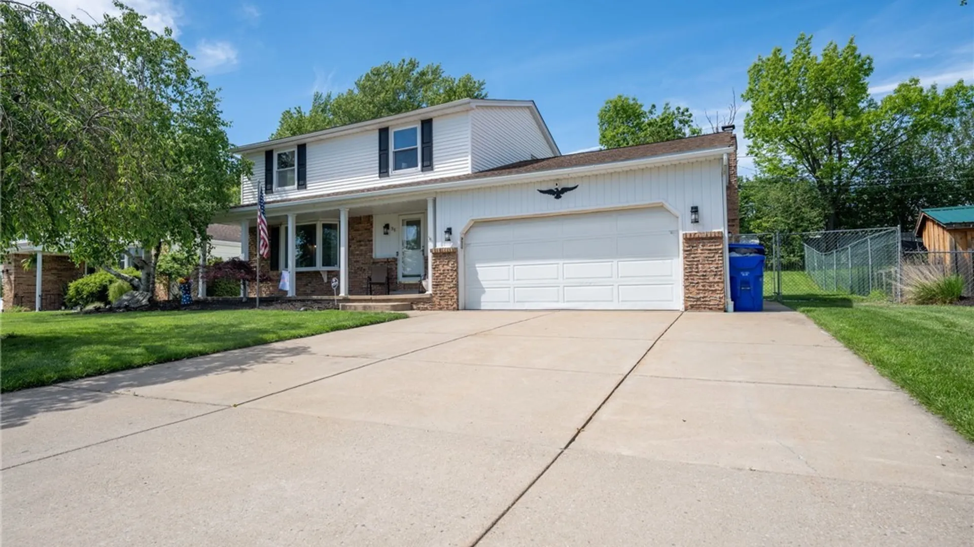 Property at 96 Tobey Hill Drive, West Seneca, NY 14224 2