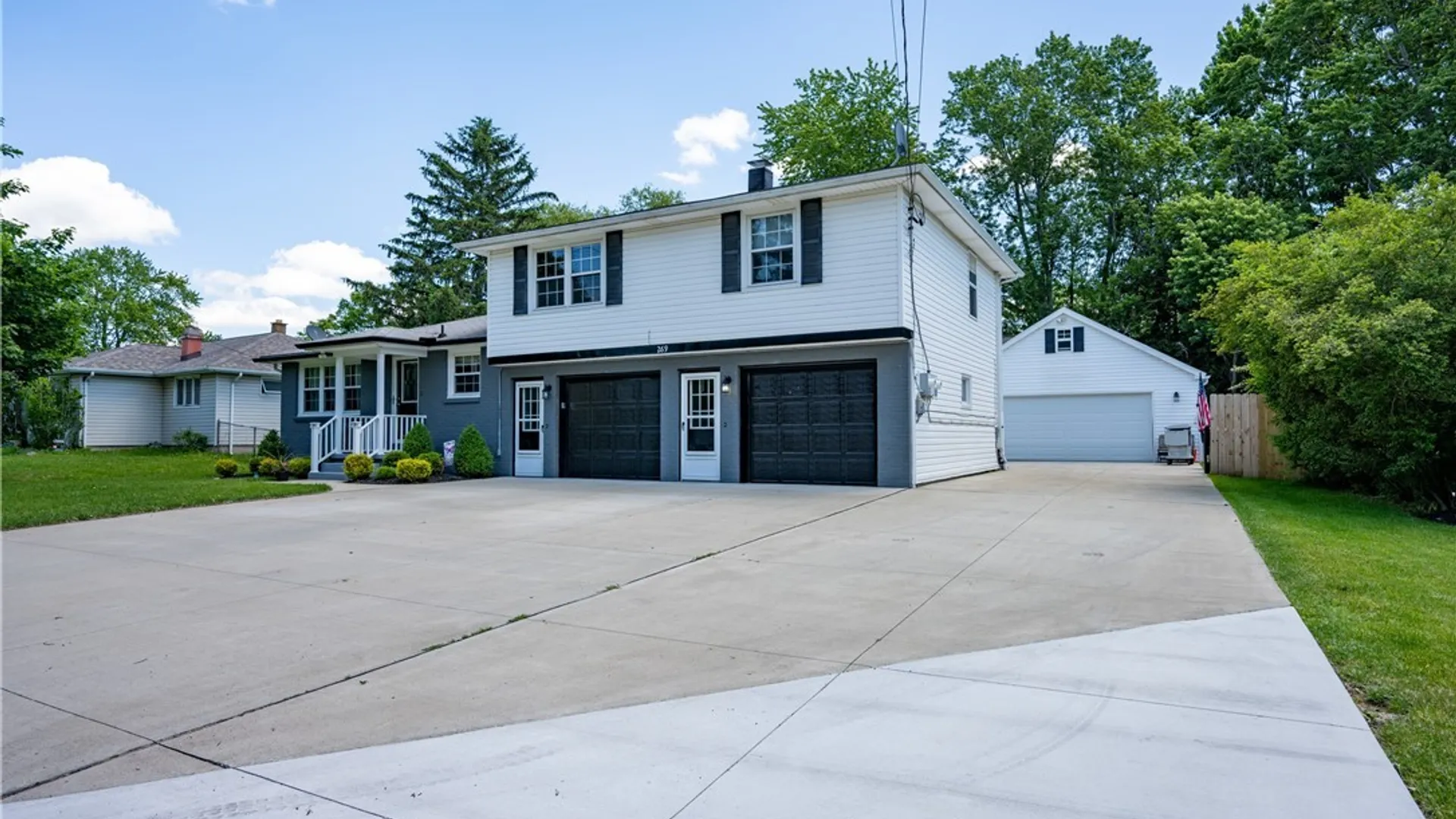 Property at 269 Broezel Avenue, Lancaster, NY 14086 2