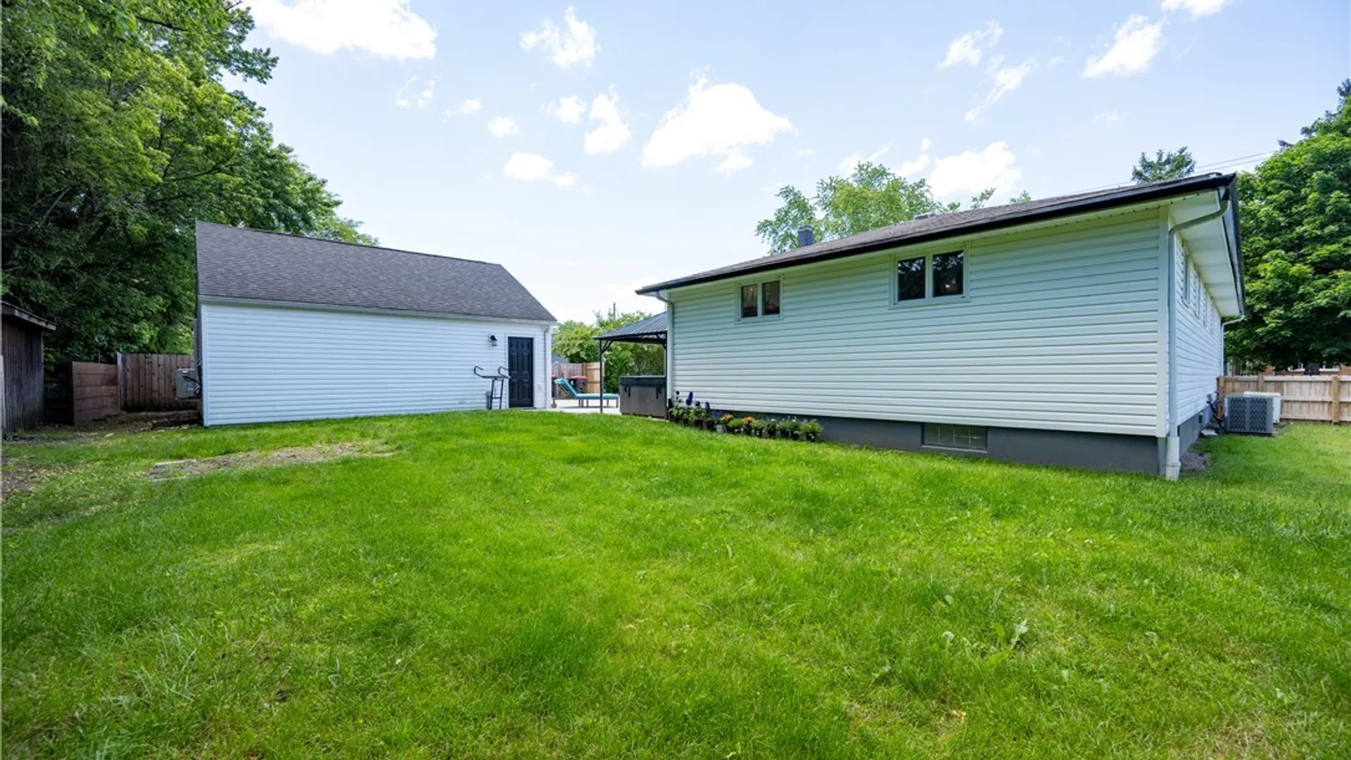 Property at 269 Broezel Avenue, Lancaster, NY 14086 49