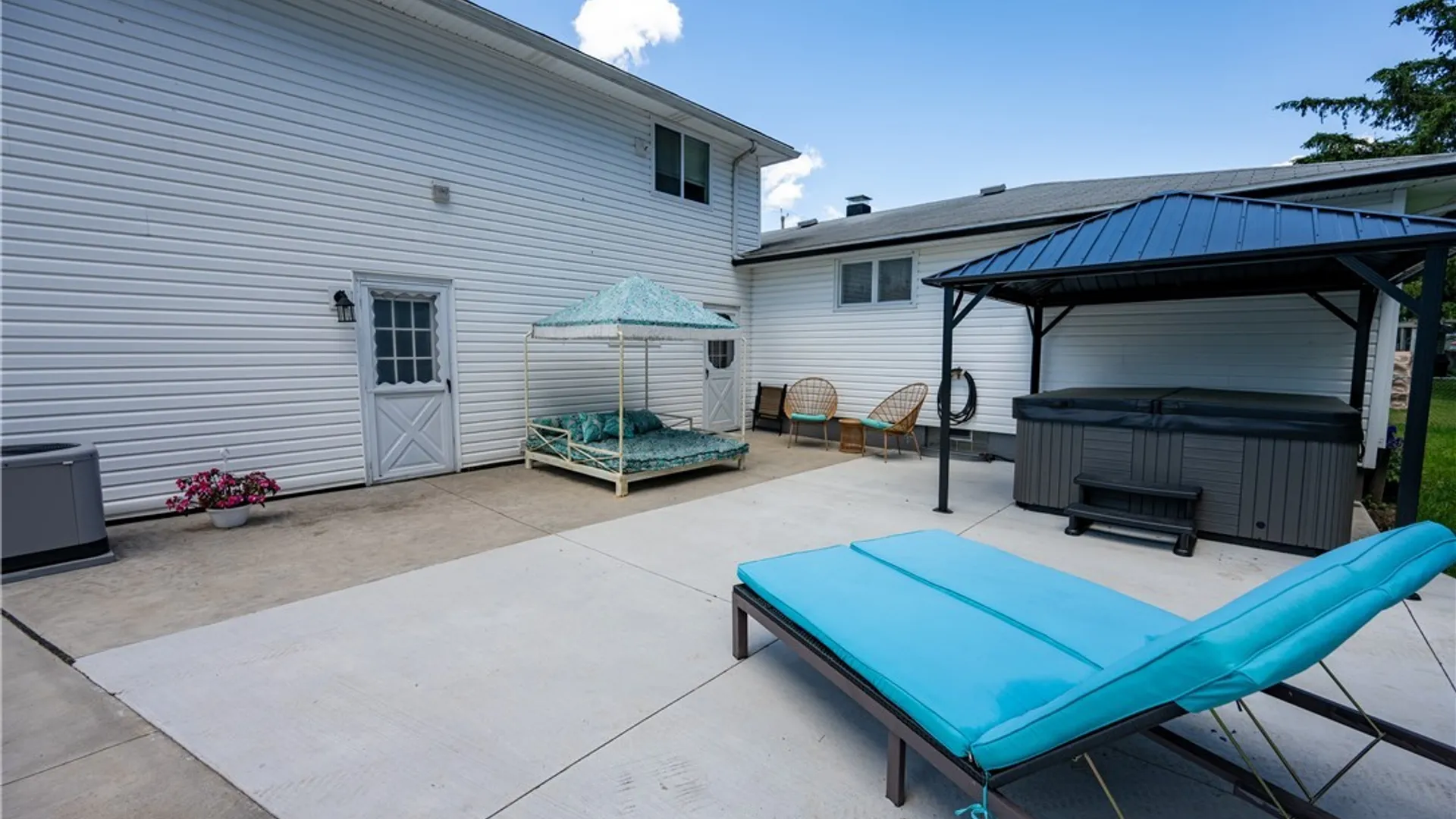 Property at 269 Broezel Avenue, Lancaster, NY 14086 5