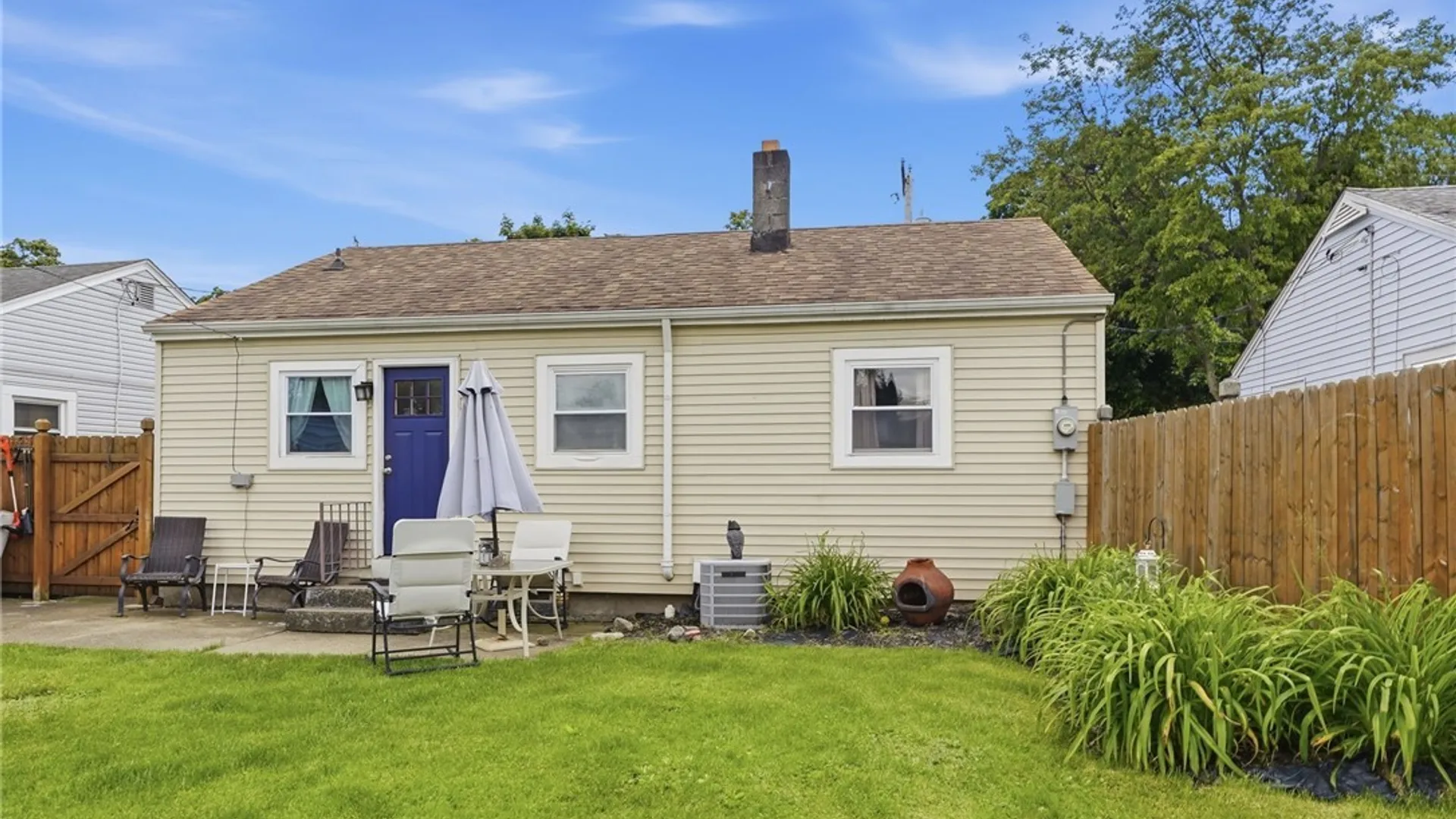 Property at 512 Saint Lawrence Avenue, Buffalo, NY 14216 23