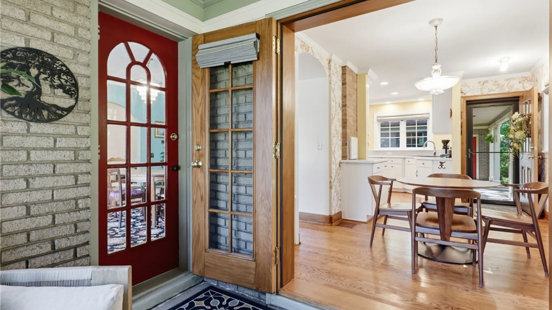 Property at 210 Fairport Road, Pittsford, NY 14445 18