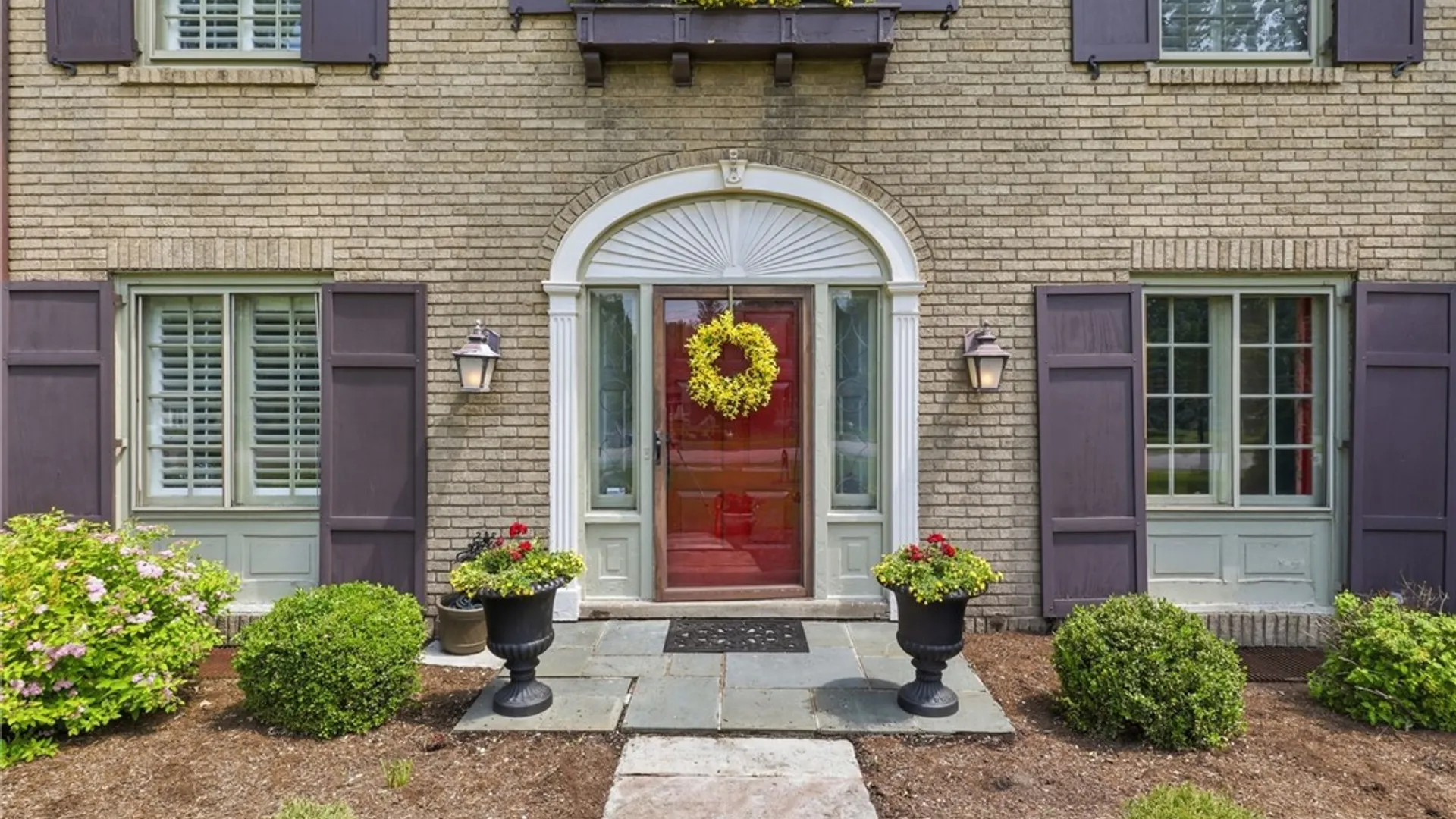 Property at 210 Fairport Road, Pittsford, NY 14445 3