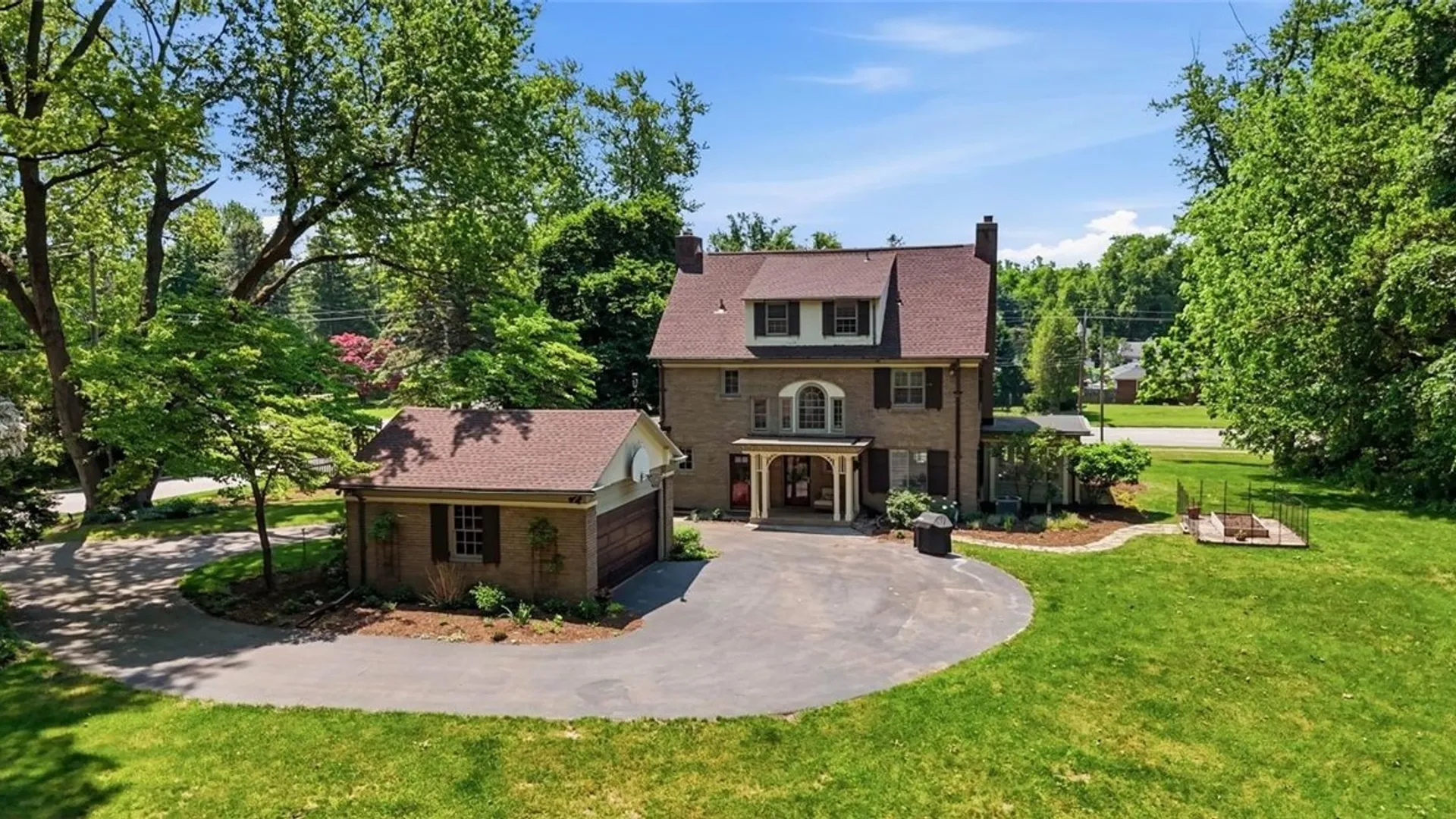 Property at 210 Fairport Road, Pittsford, NY 14445 47