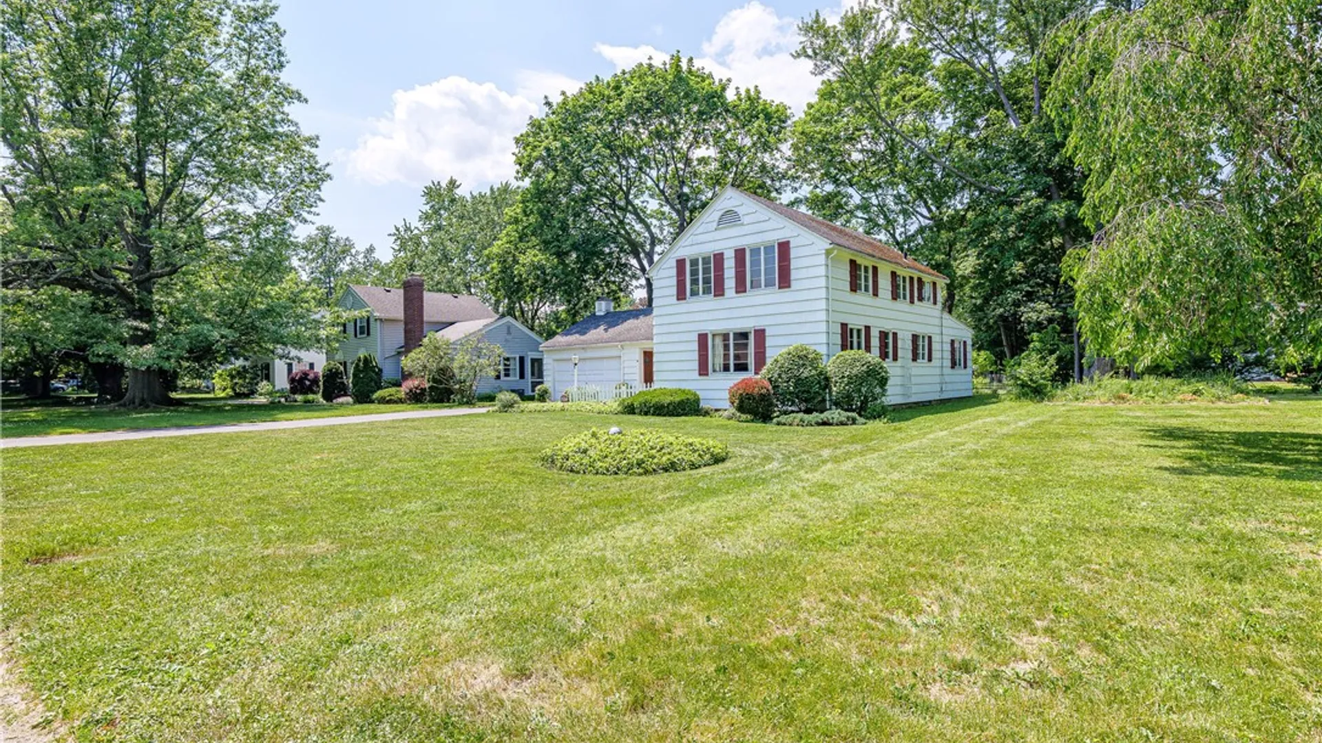 Property at 33 Irving Road, Brighton, NY 14618 43