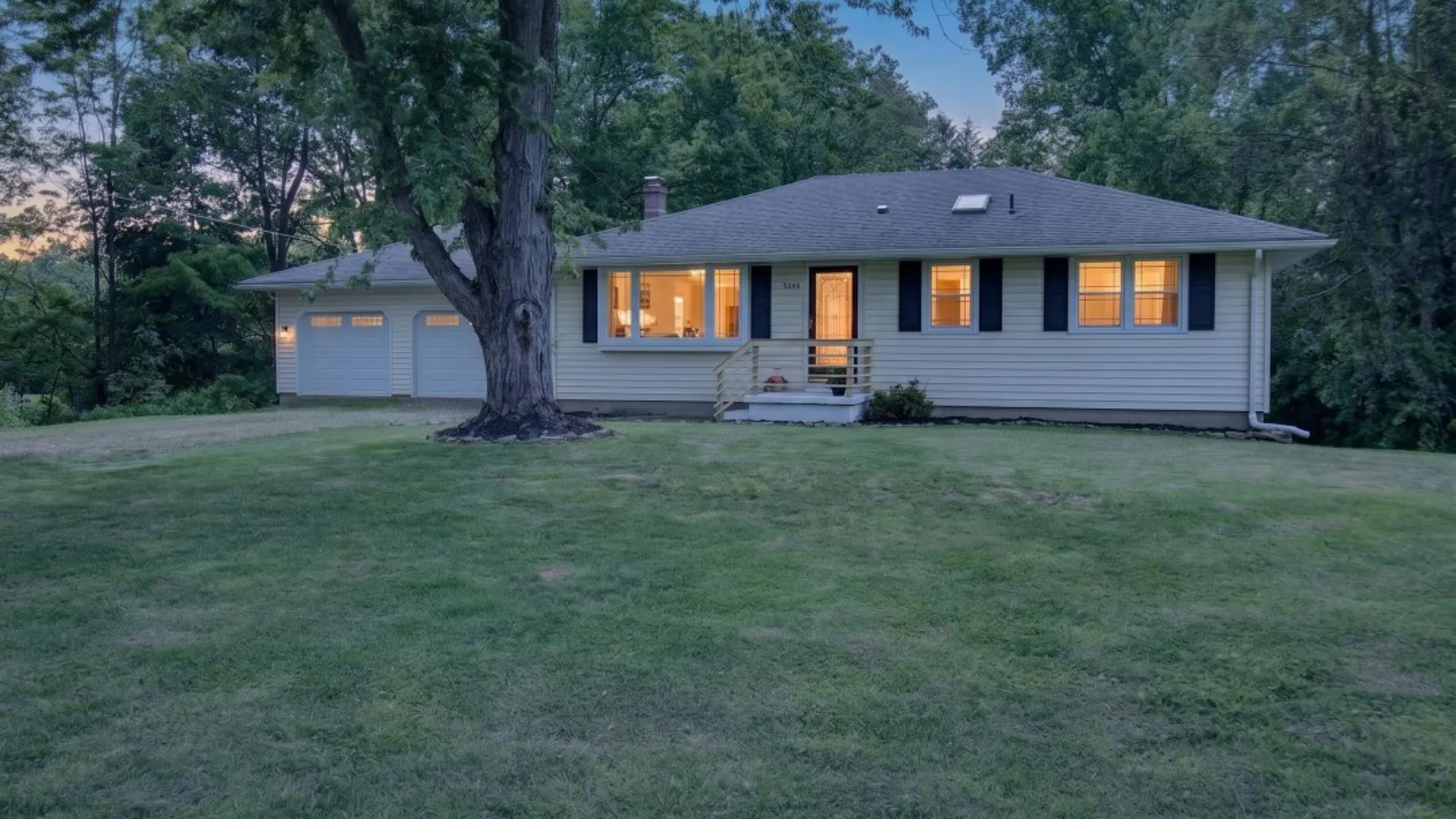 Property at 5240 Upper Holley Road, Clarendon, NY 14470 2