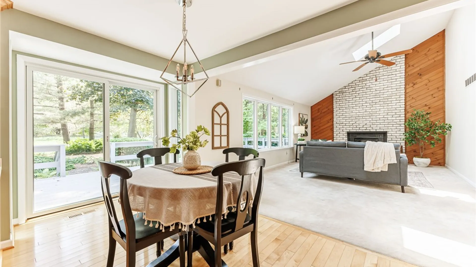 Property at 3 Wind Song, Pittsford, NY 14450 18