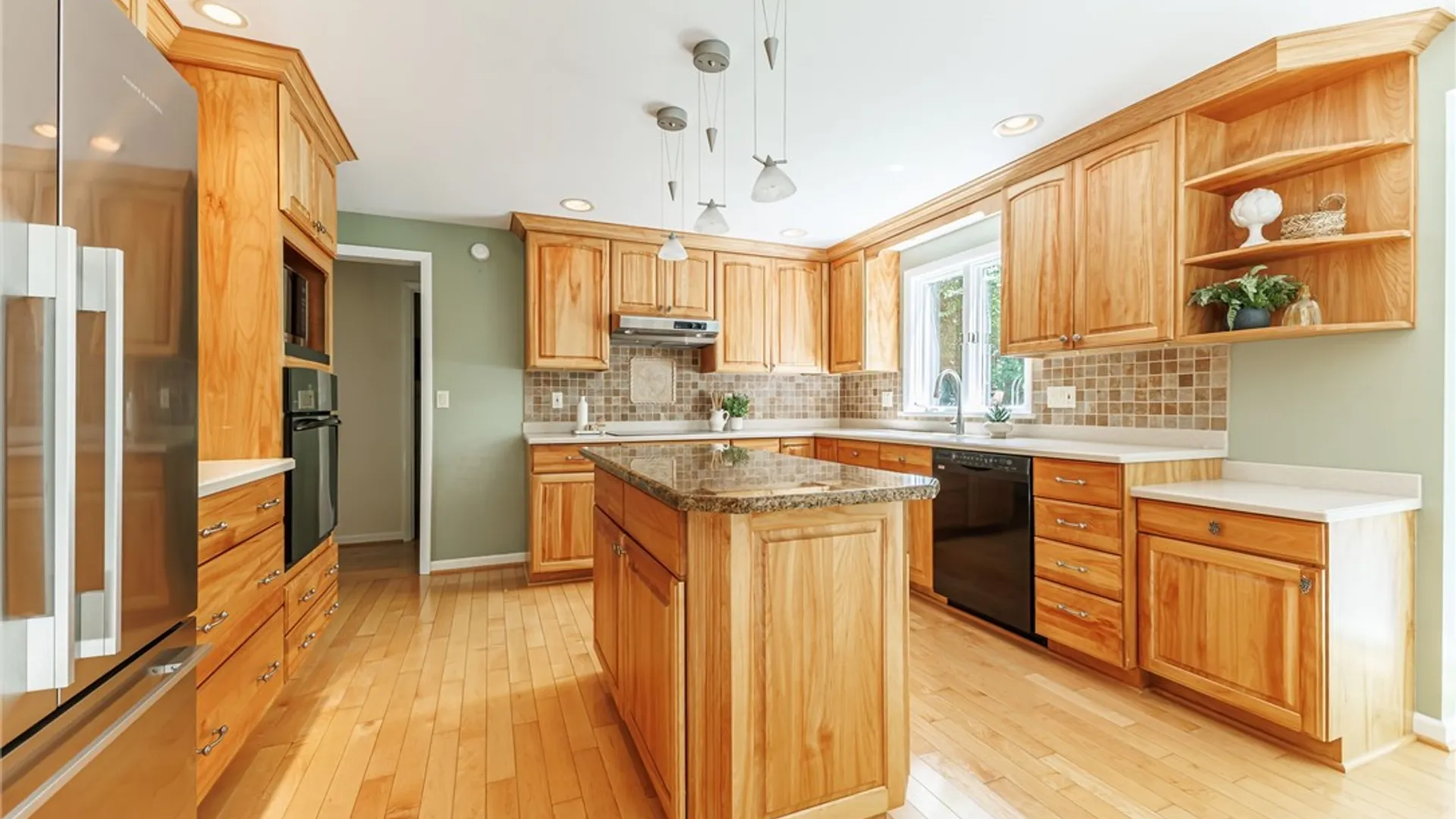 Property at 3 Wind Song, Pittsford, NY 14450 24