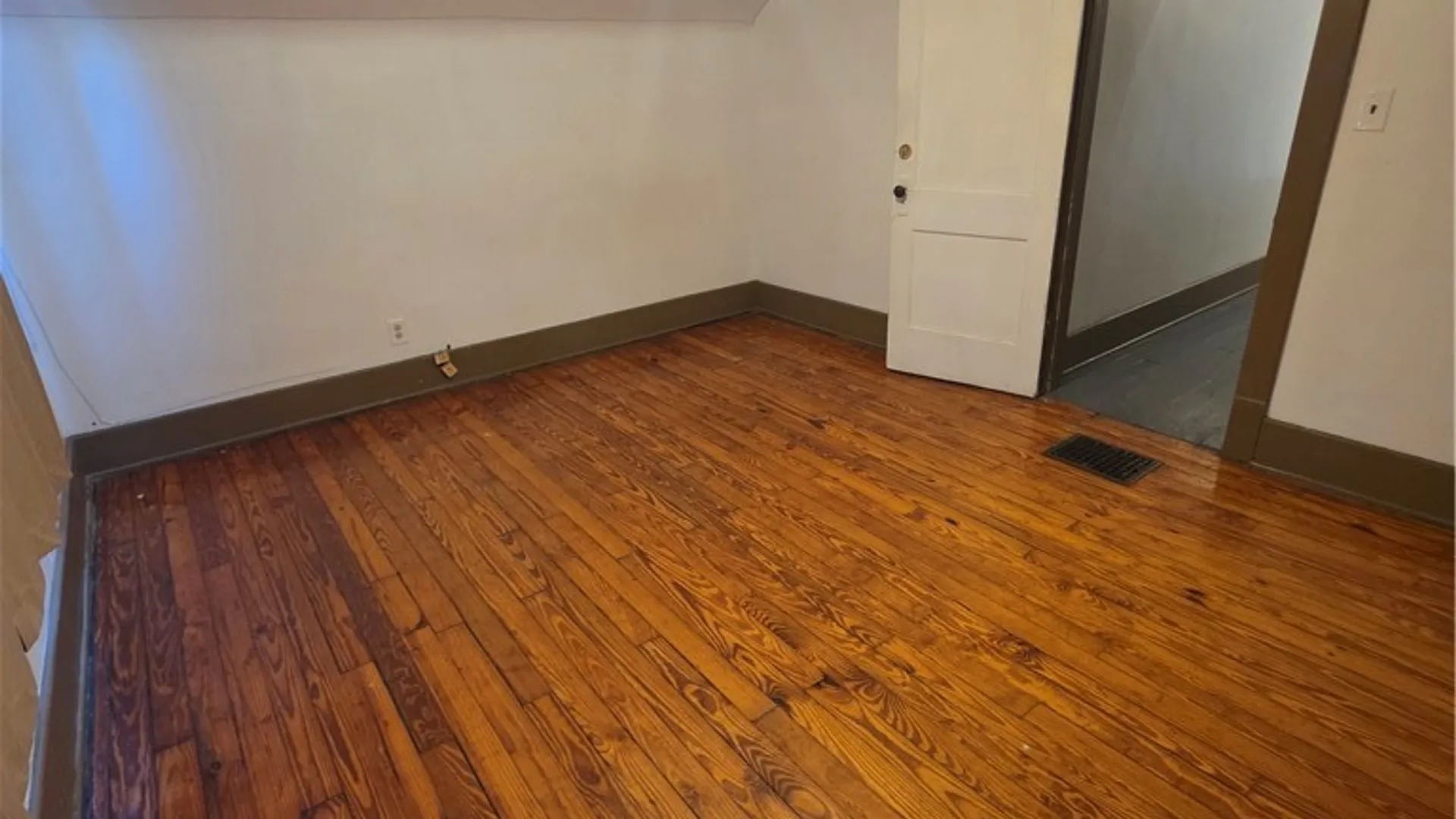 Property at 274 Dewey Avenue, Buffalo, NY 14214 26