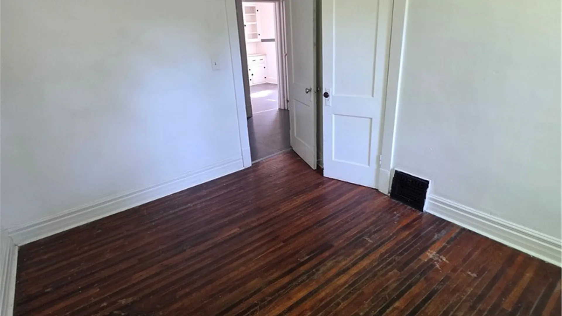 Property at 274 Dewey Avenue, Buffalo, NY 14214 29
