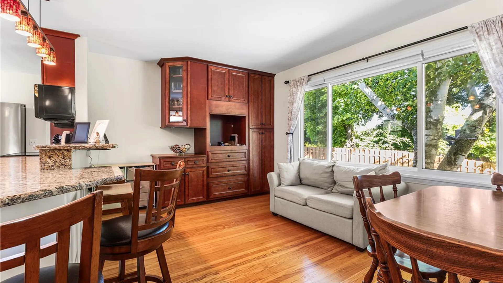 Property at 7 Aldwick Rise, Perinton, NY 14450 11