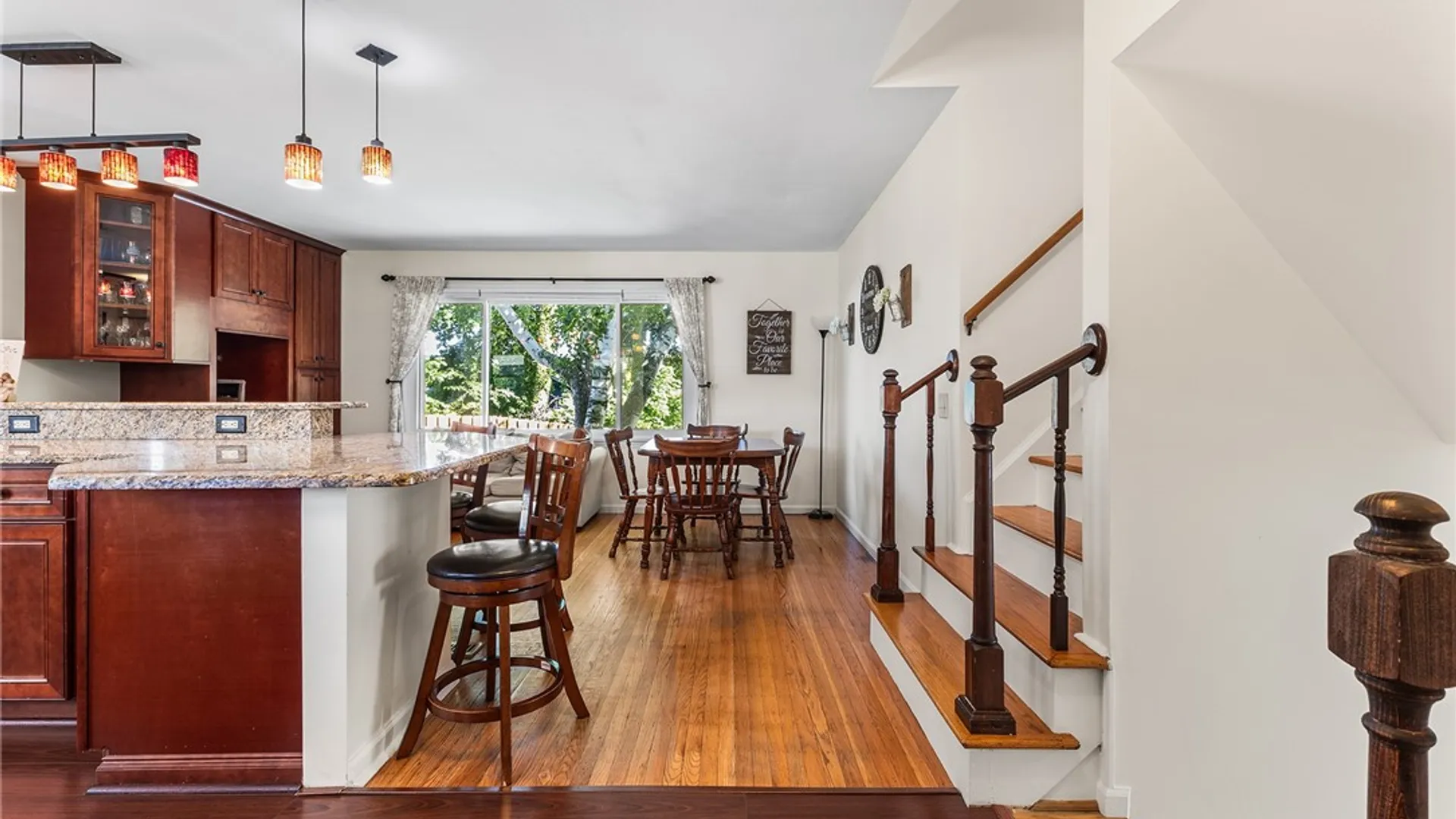 Property at 7 Aldwick Rise, Perinton, NY 14450 4