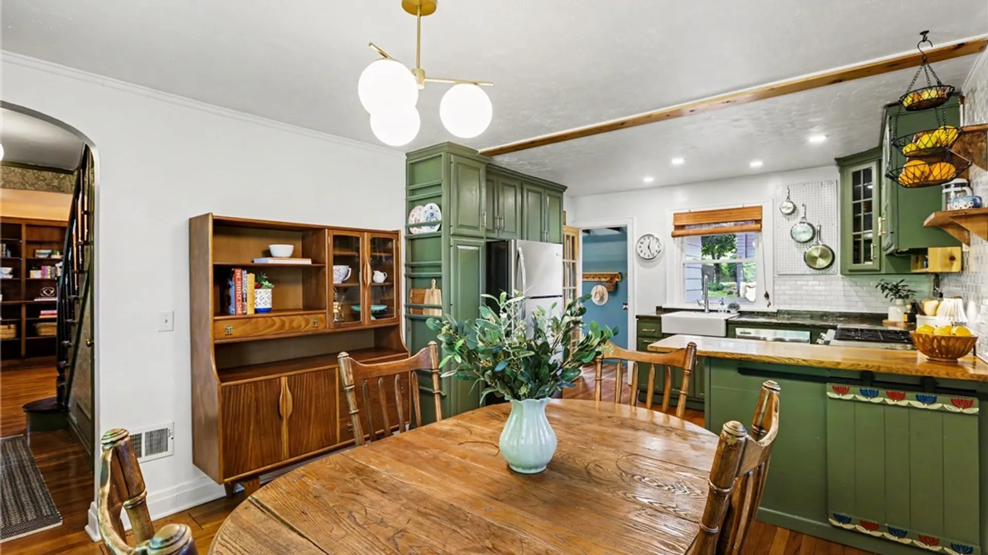 Property at 28 Kent Park, Brighton, NY 14610 5