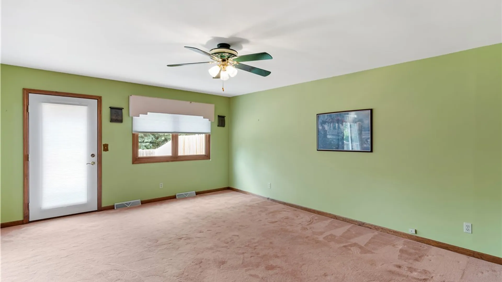 Property at 43 Eagle Terrace, Lancaster, NY 14043 14