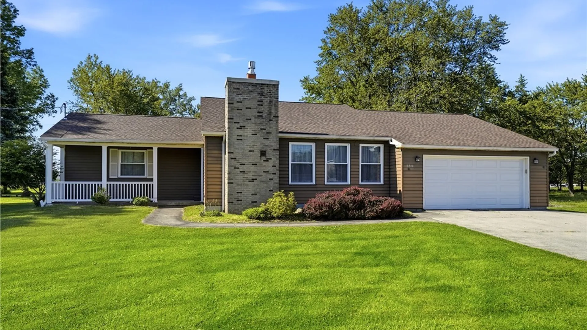 Property at 535 Seneca Creek Road, West Seneca, NY 14224 2