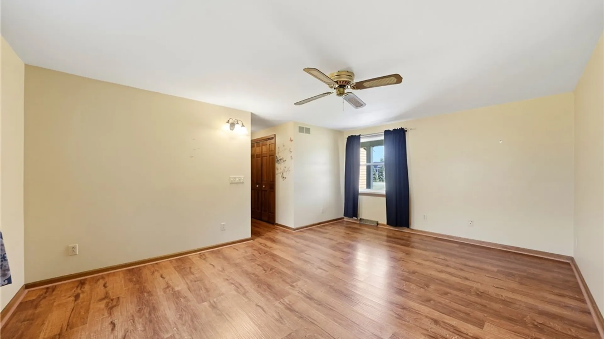 Property at 535 Seneca Creek Road, West Seneca, NY 14224 21