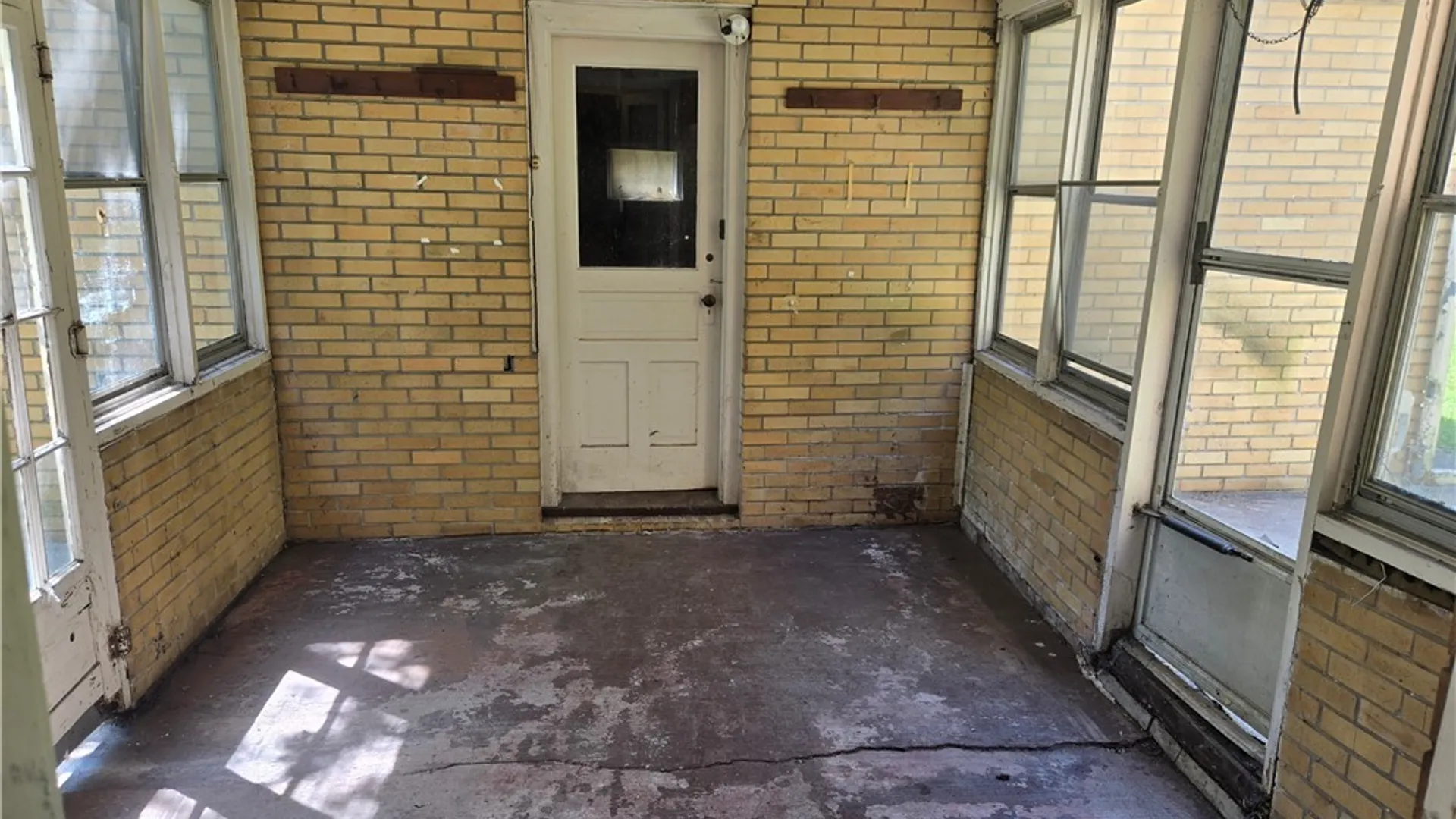 Property at 60 Rosewood Terrace, Cheektowaga, NY 14225 28