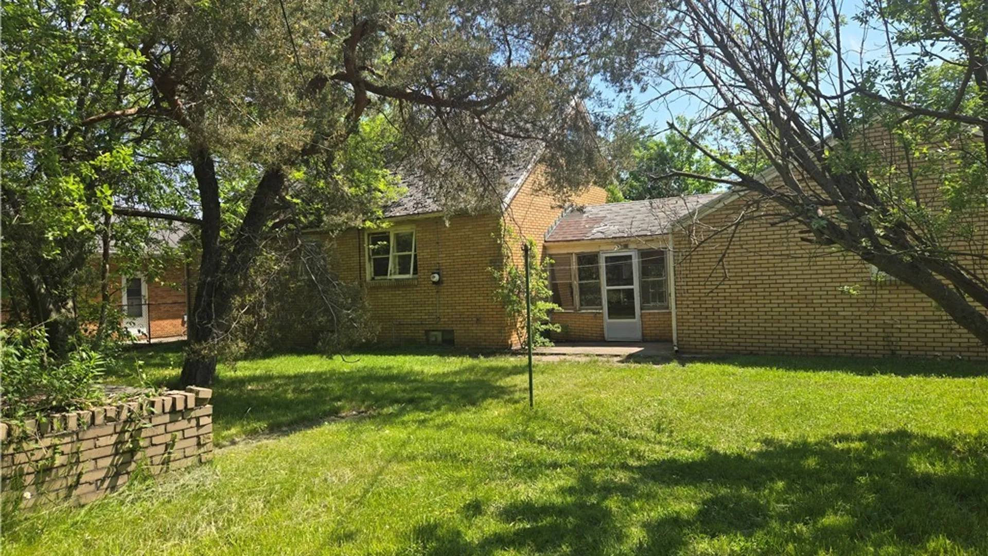 Property at 60 Rosewood Terrace, Cheektowaga, NY 14225 31