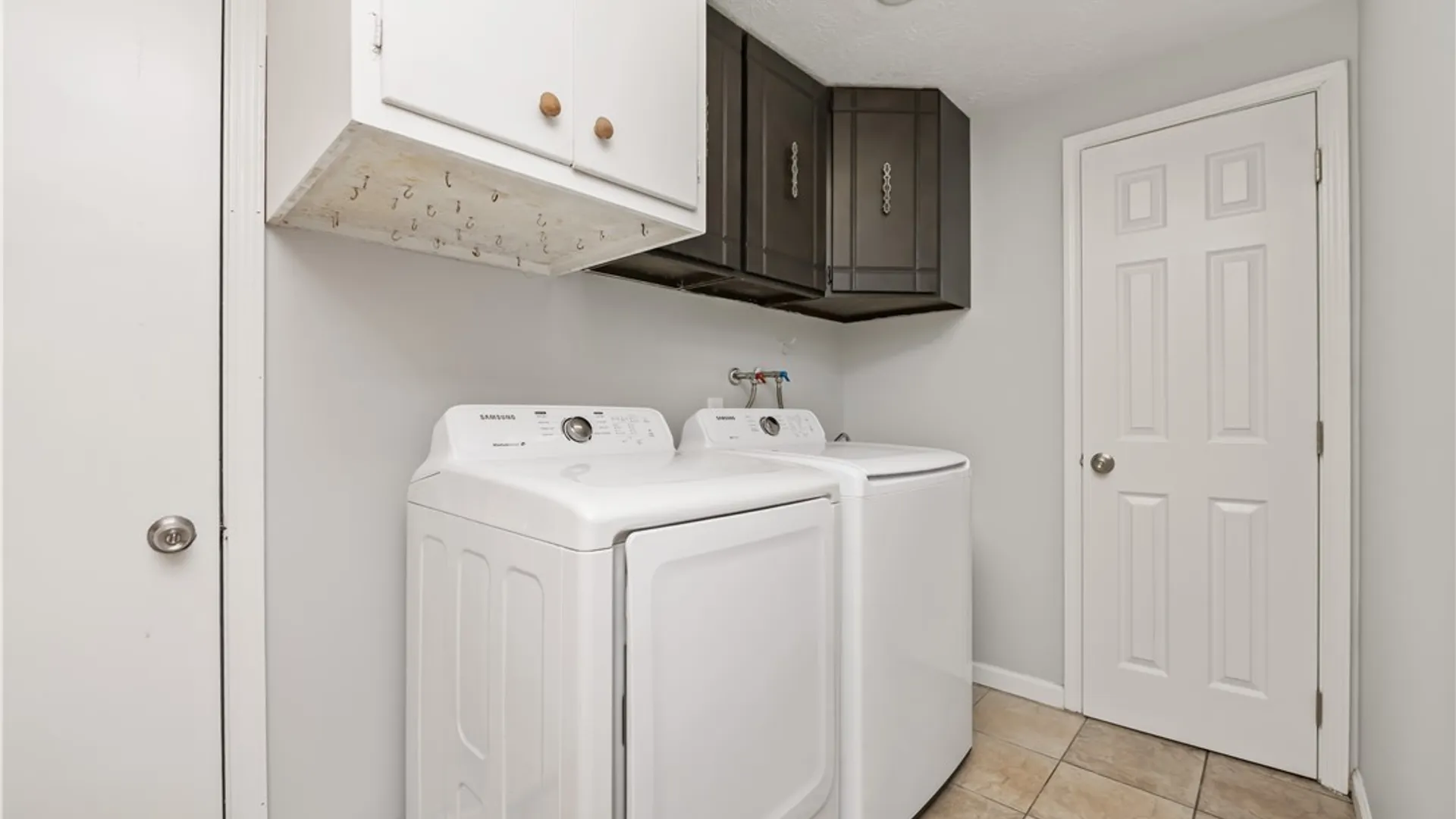 Property at 72 Boxwood Lane, Perinton, NY 14450 13