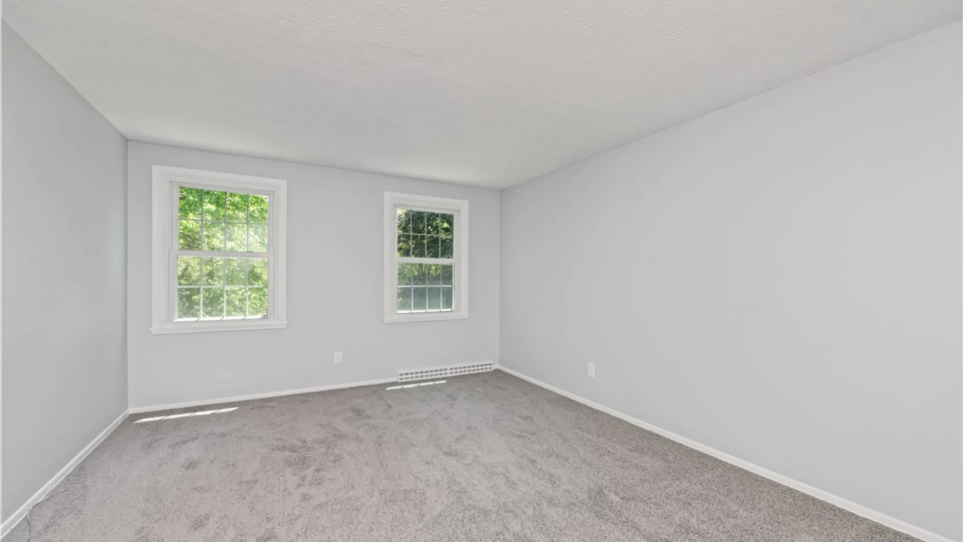 Property at 72 Boxwood Lane, Perinton, NY 14450 15