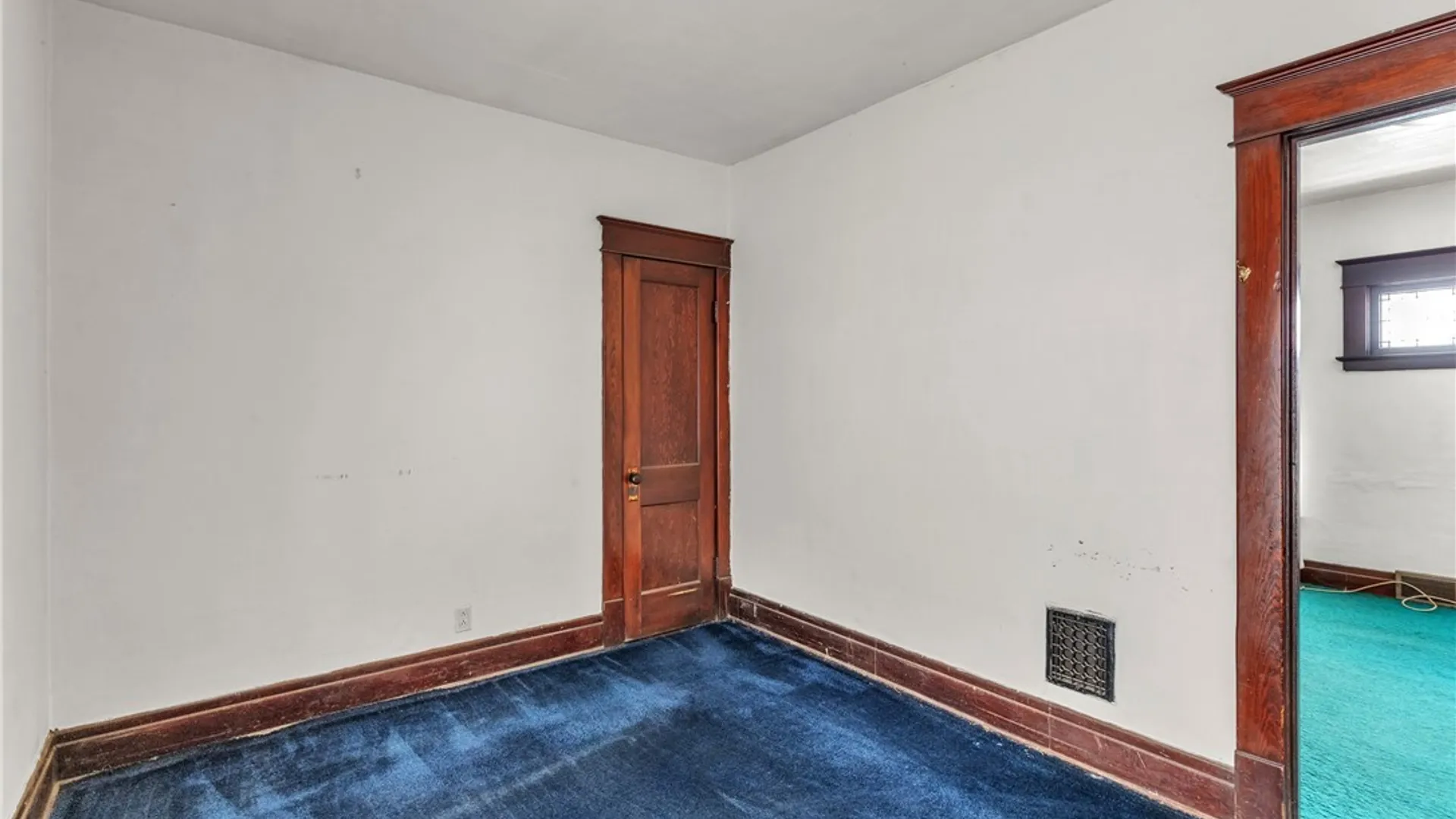 Property at 153 Good Avenue, Buffalo, NY 14220 24