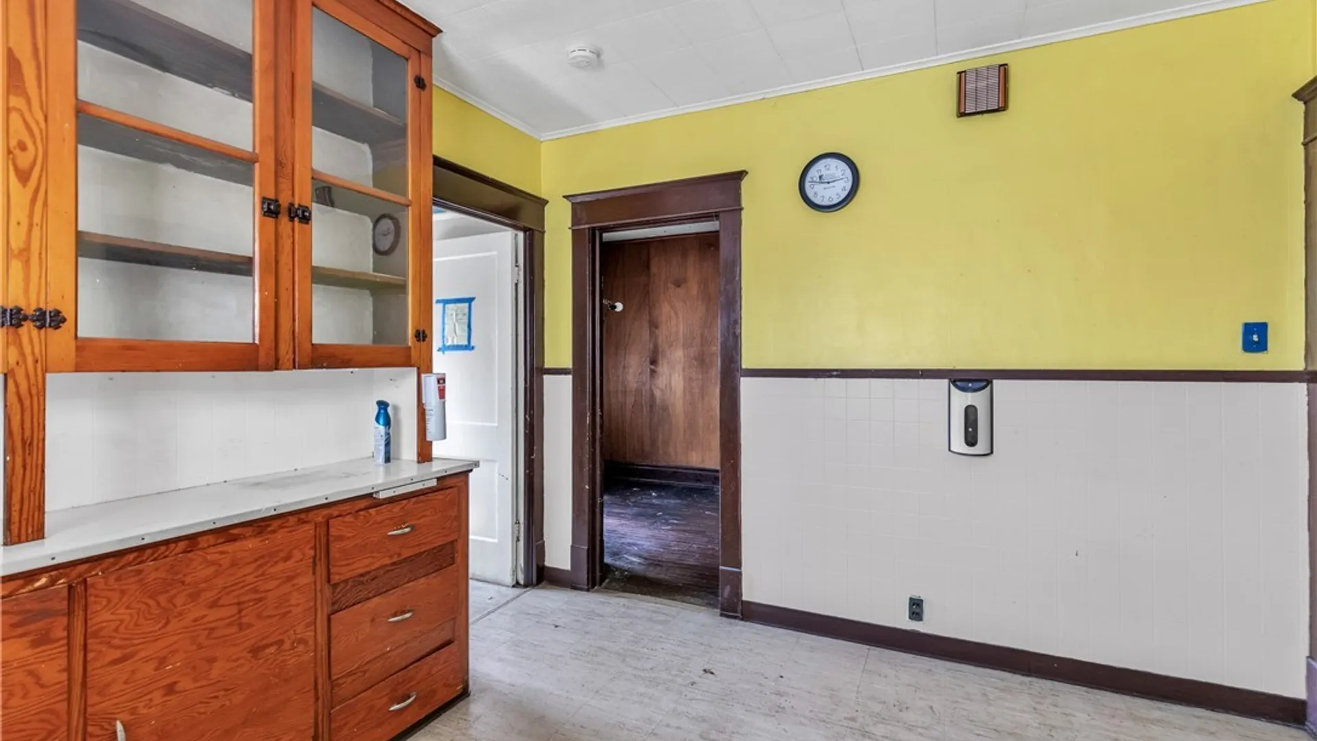 Property at 153 Good Avenue, Buffalo, NY 14220 33
