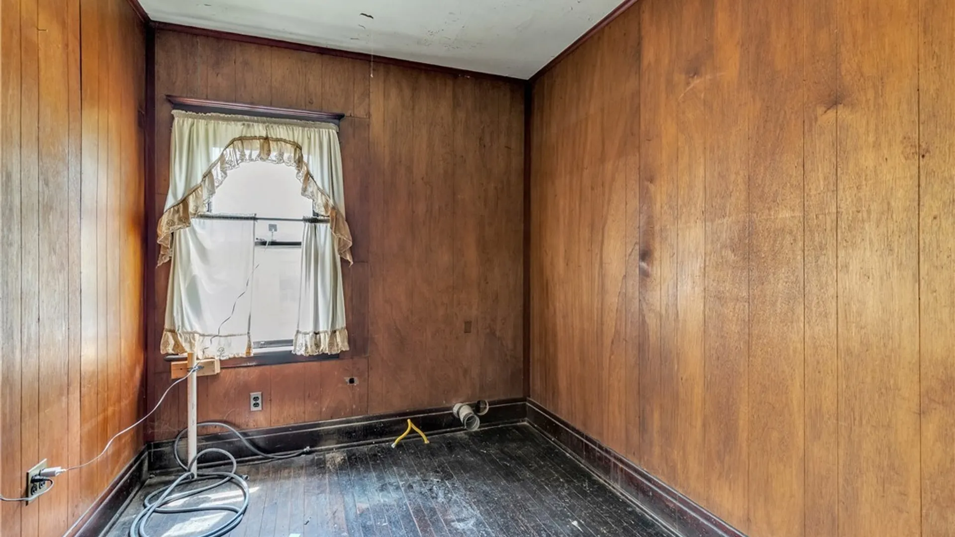 Property at 153 Good Avenue, Buffalo, NY 14220 43