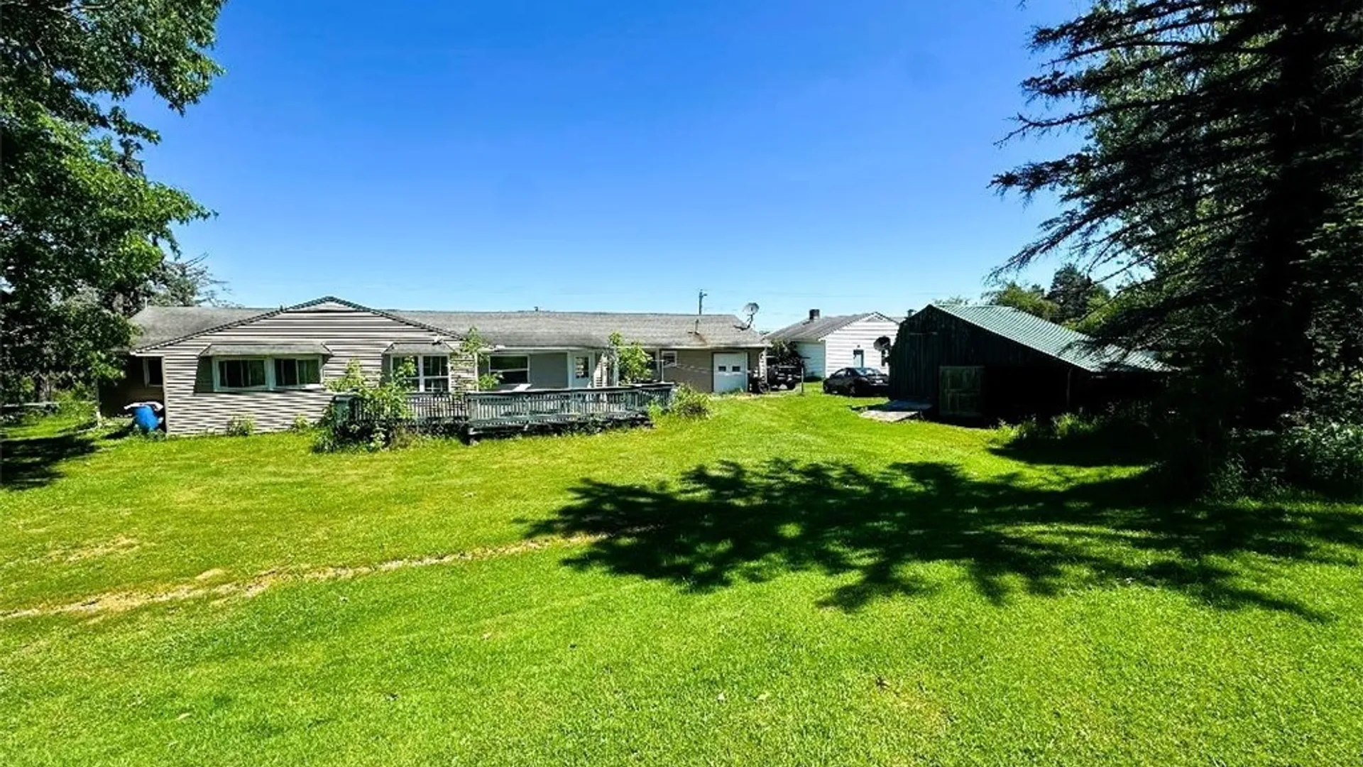 Property at 9651 Route 957, PA 16350 3