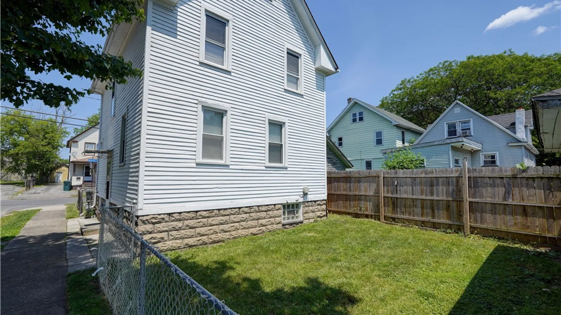 Property at 121 Masseth Street, Rochester, NY 14606 15