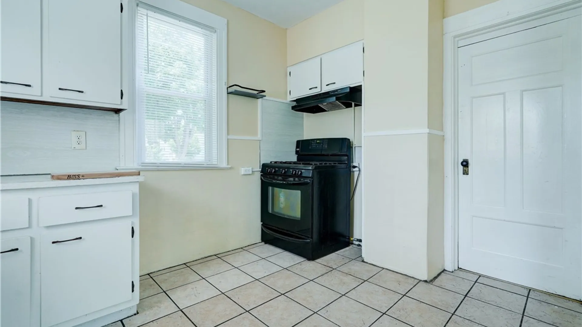 Property at 121 Masseth Street, Rochester, NY 14606 9