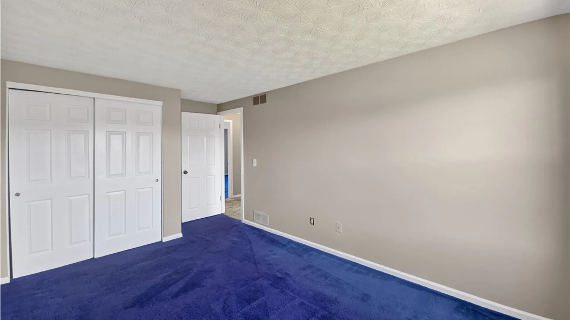 Property at 47 Huxley, Perinton, NY 14450 28