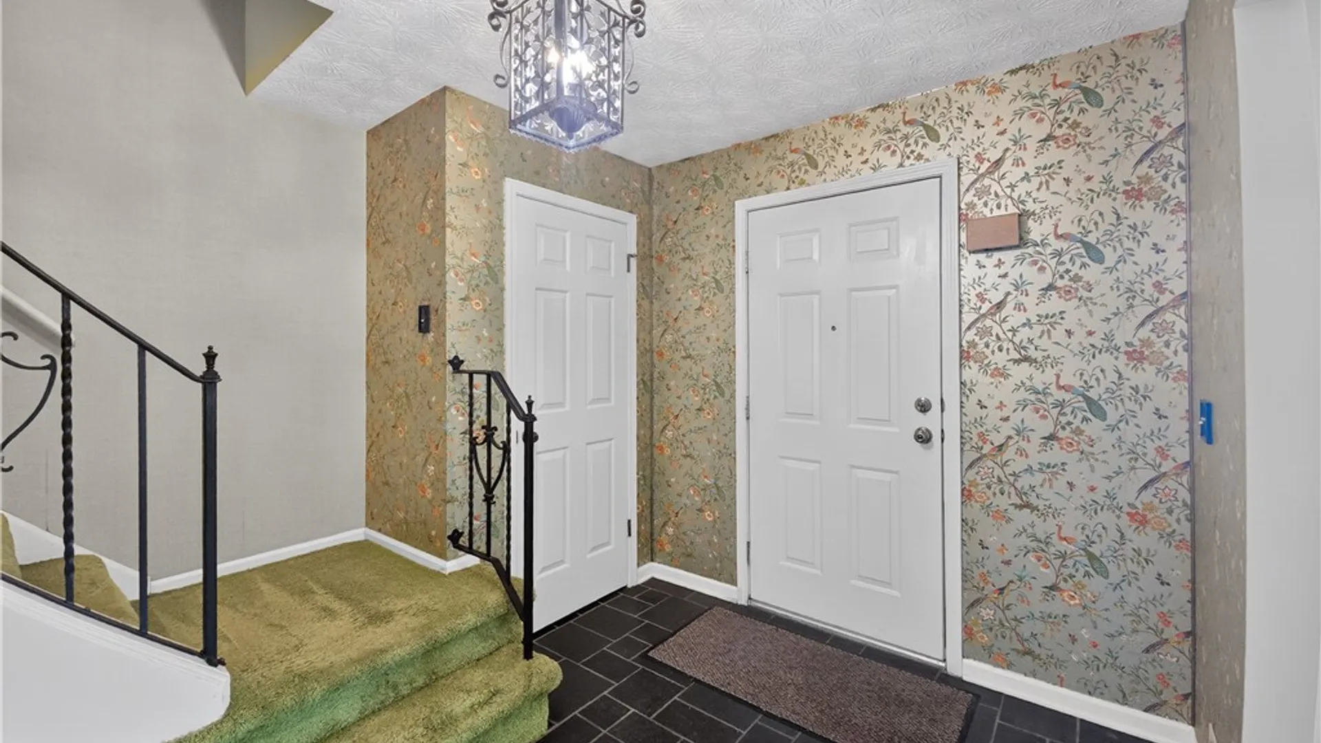 Property at 47 Huxley, Perinton, NY 14450 3