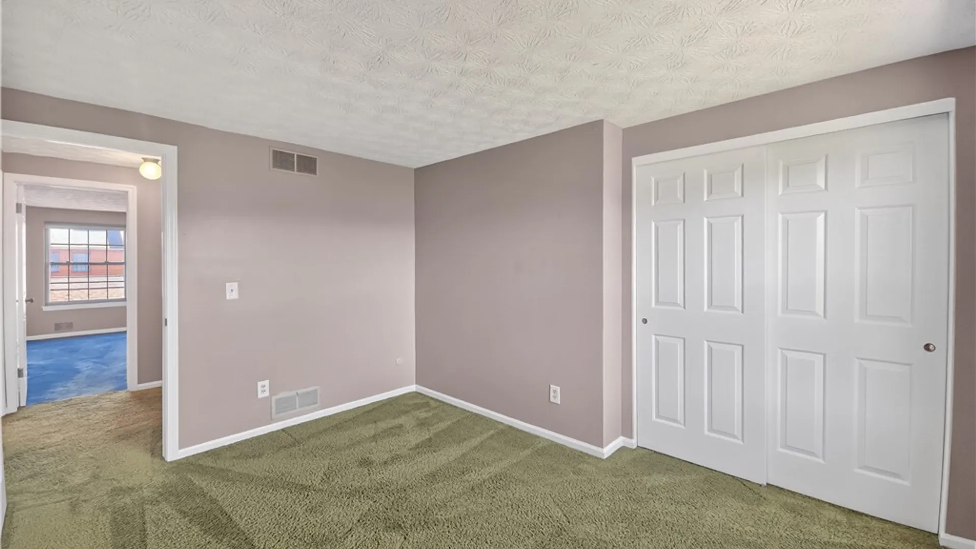 Property at 47 Huxley, Perinton, NY 14450 32