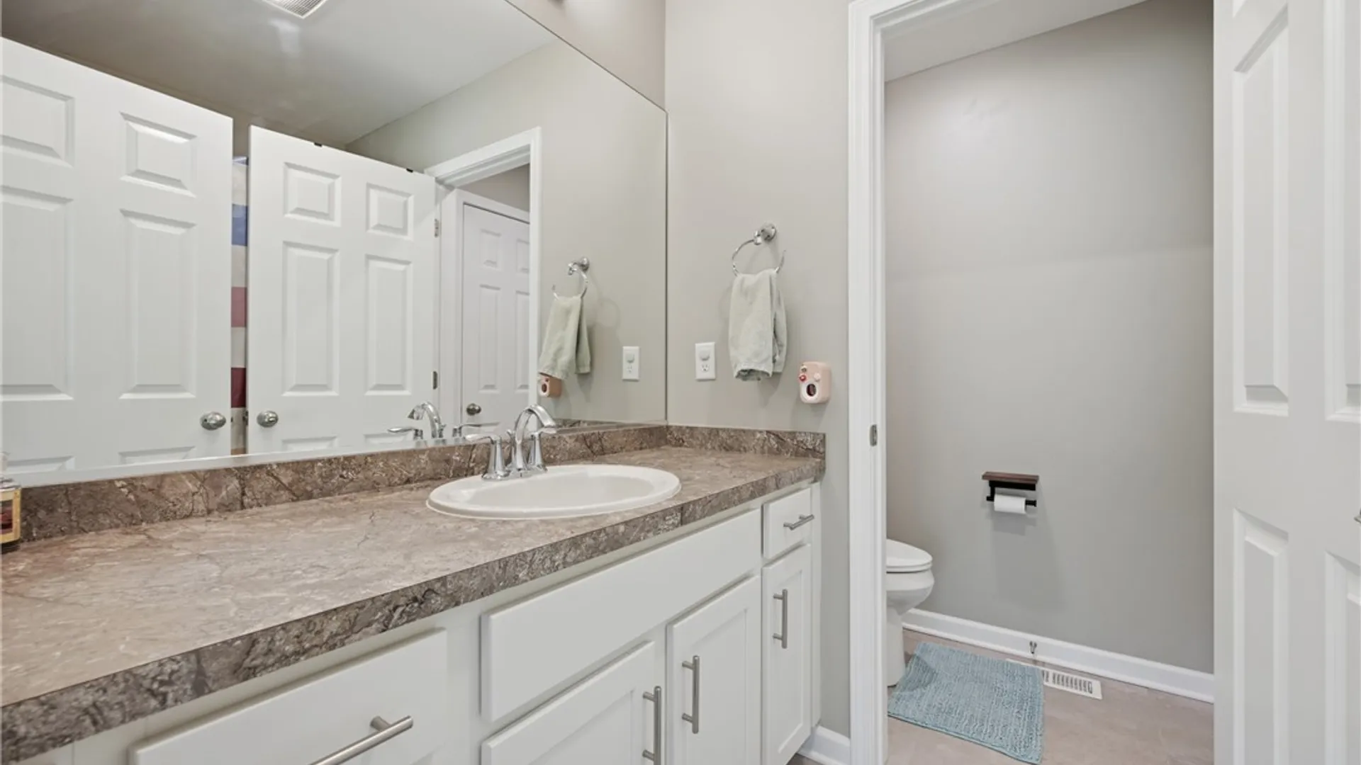 Property at 33 Hidden Meadow Crossing, Lancaster, NY 14086 29