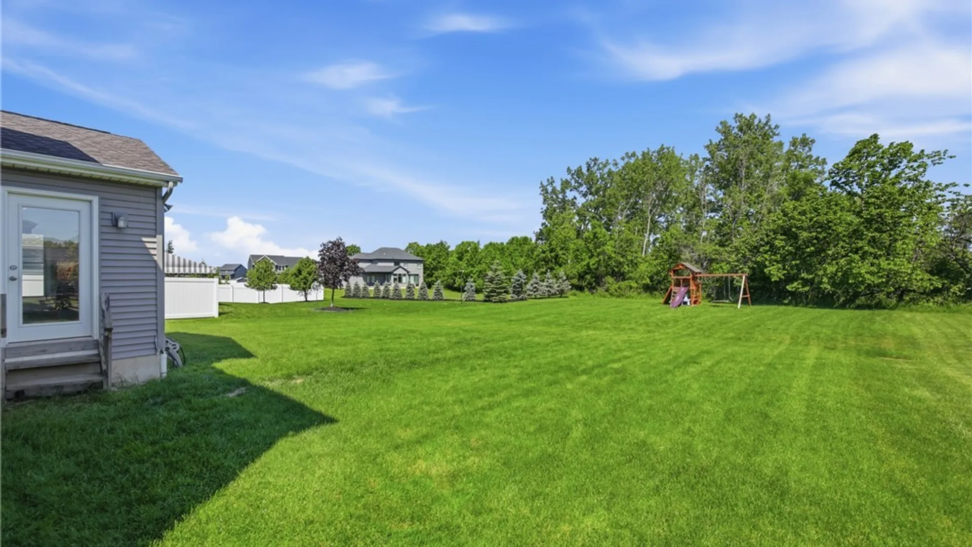 Property at 33 Hidden Meadow Crossing, Lancaster, NY 14086 40