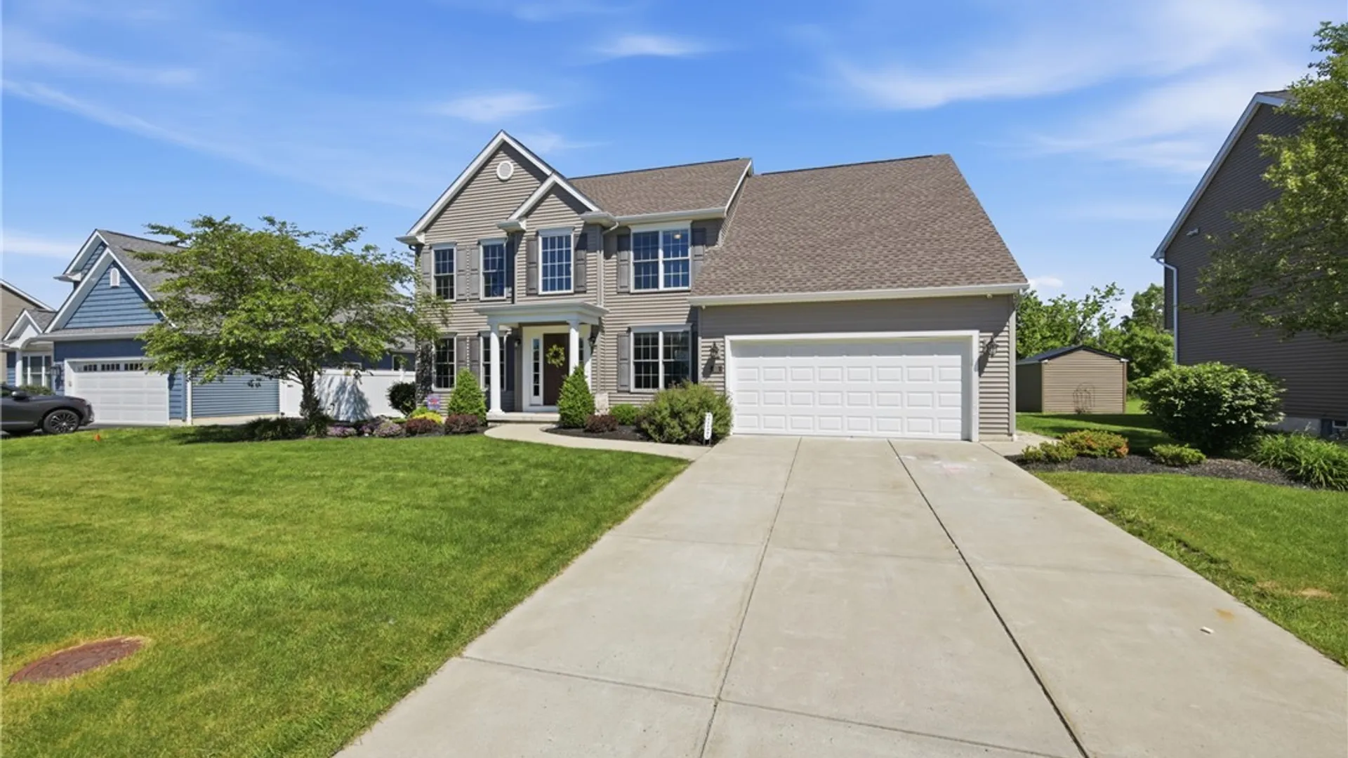 Property at 33 Hidden Meadow Crossing, Lancaster, NY 14086 5