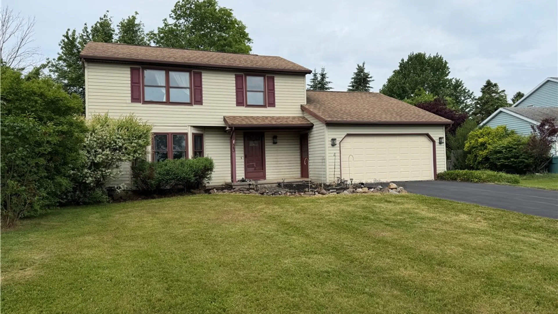 Property at 23 Albano Drive, Parma, NY 14468 2