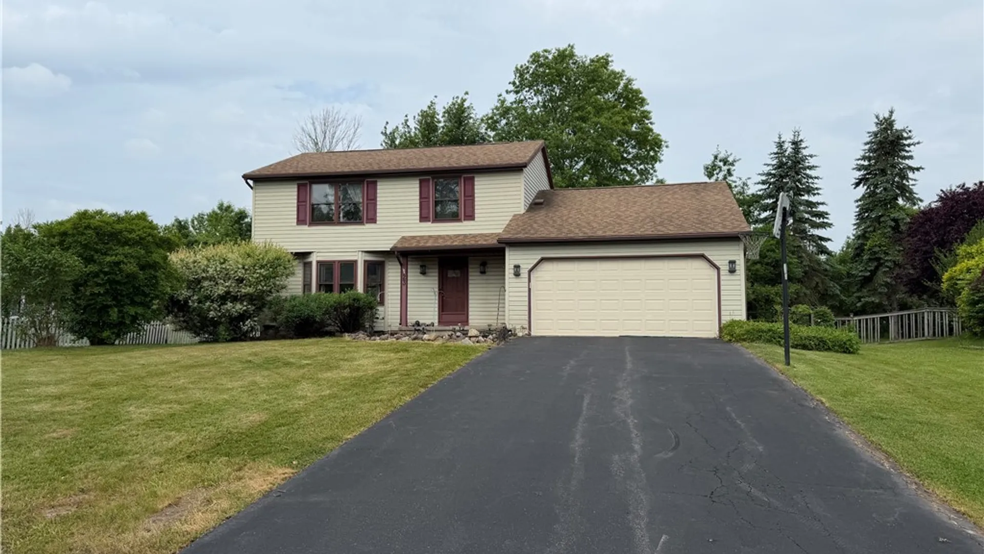 Property at 23 Albano Drive, Parma, NY 14468 3