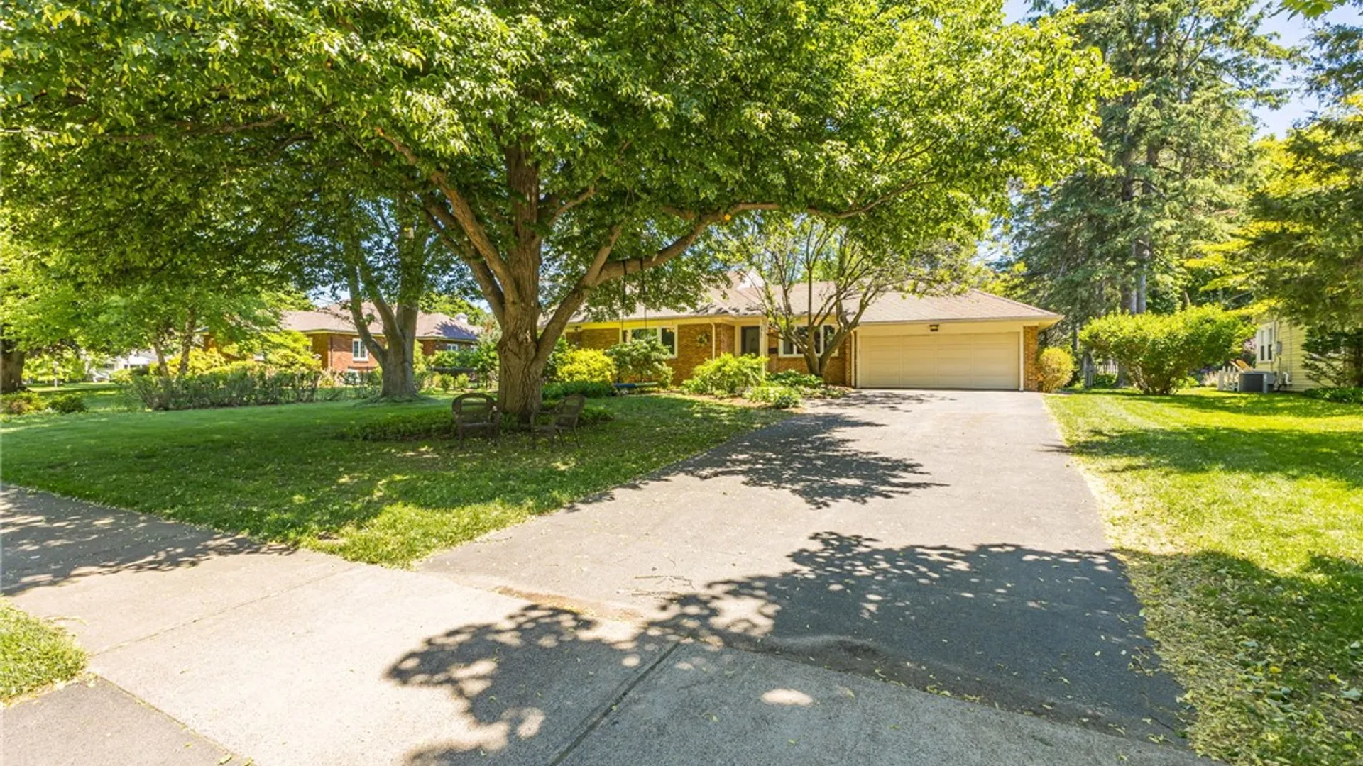 Property at 180 Overbrook Road, Pittsford, NY 14618 34