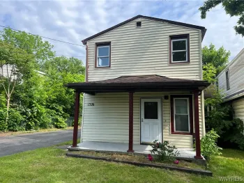 Property at 1326 Garden Avenue, Niagara Falls, NY 14305