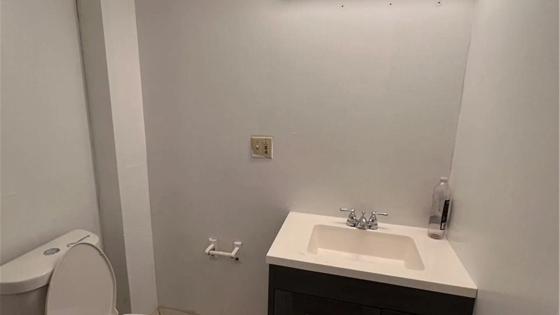 Property at 1326 Garden Avenue, Niagara Falls, NY 14305 25