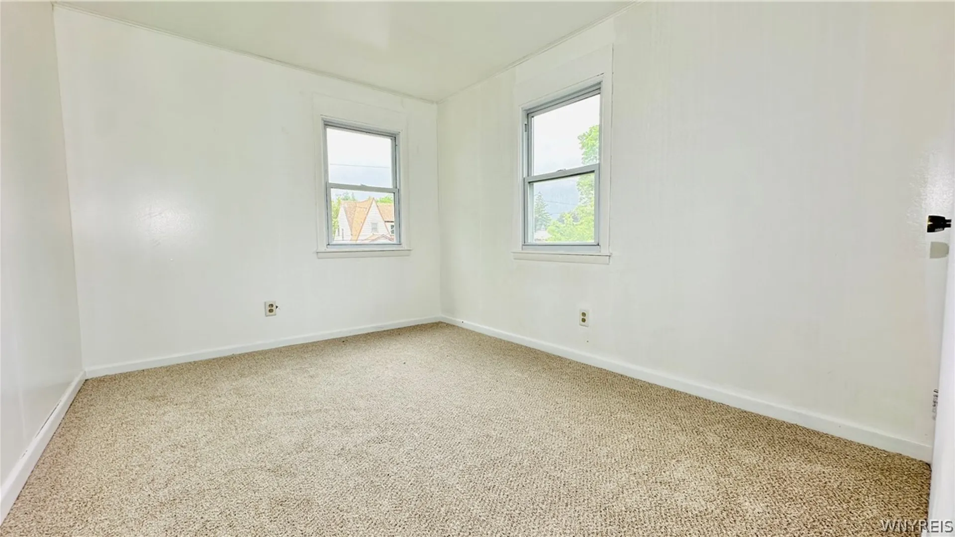 Property at 1326 Garden Avenue, Niagara Falls, NY 14305 30