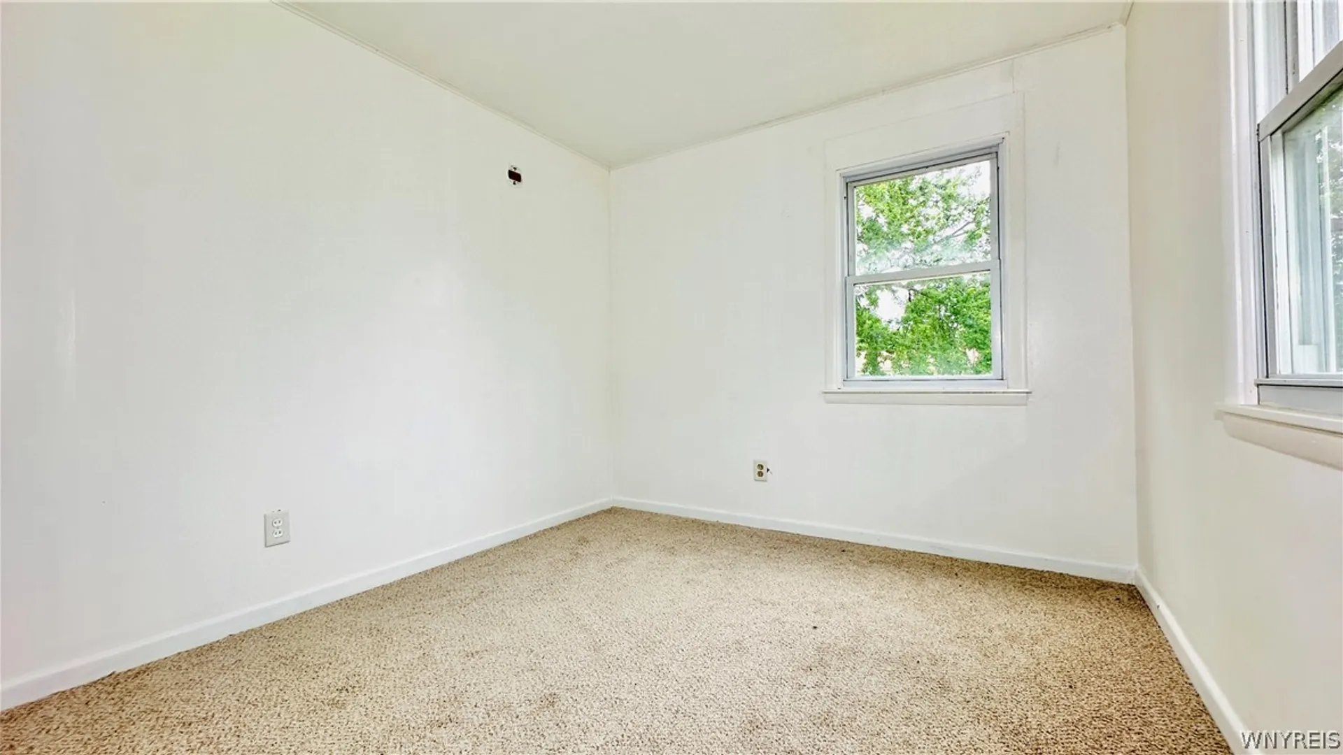 Property at 1326 Garden Avenue, Niagara Falls, NY 14305 31