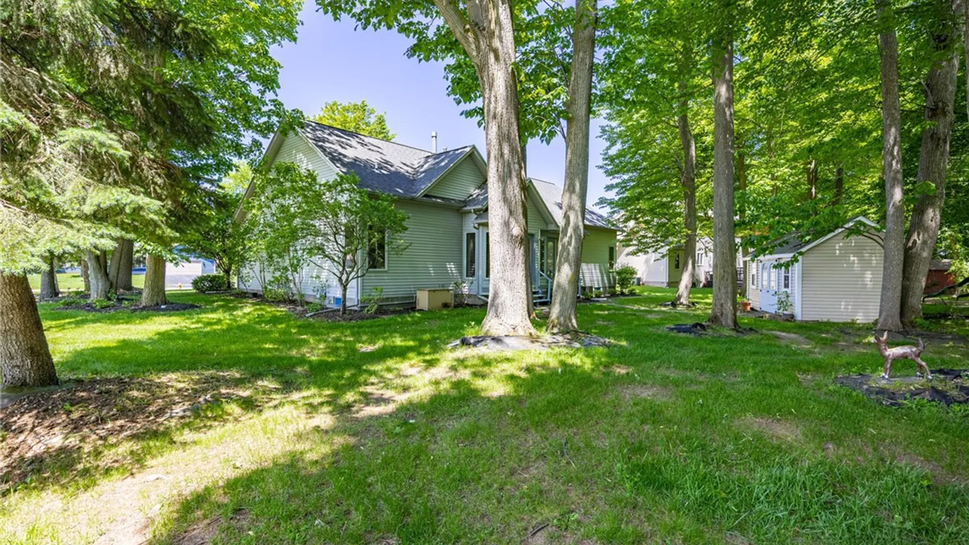 Property at 21 Rose Dust Drive, Greece, NY 14626 27