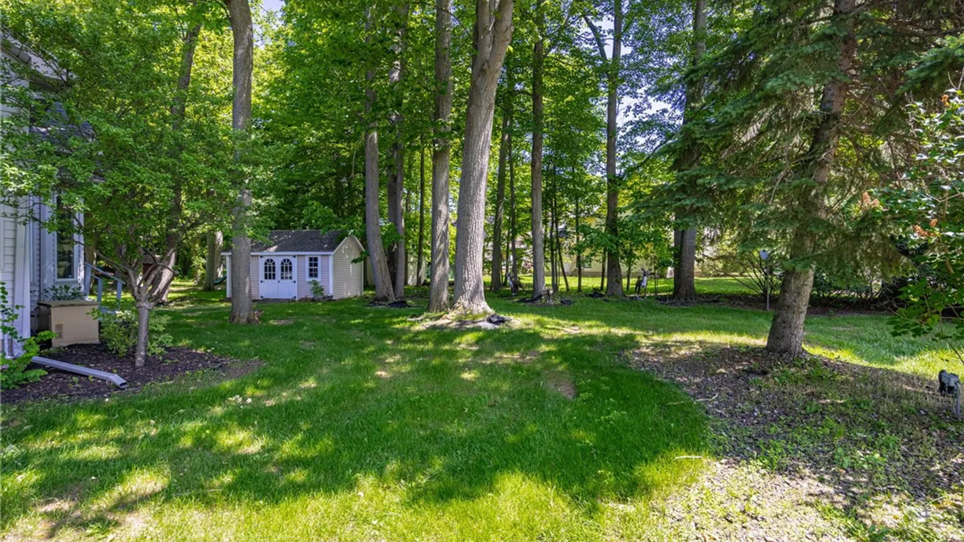 Property at 21 Rose Dust Drive, Greece, NY 14626 31