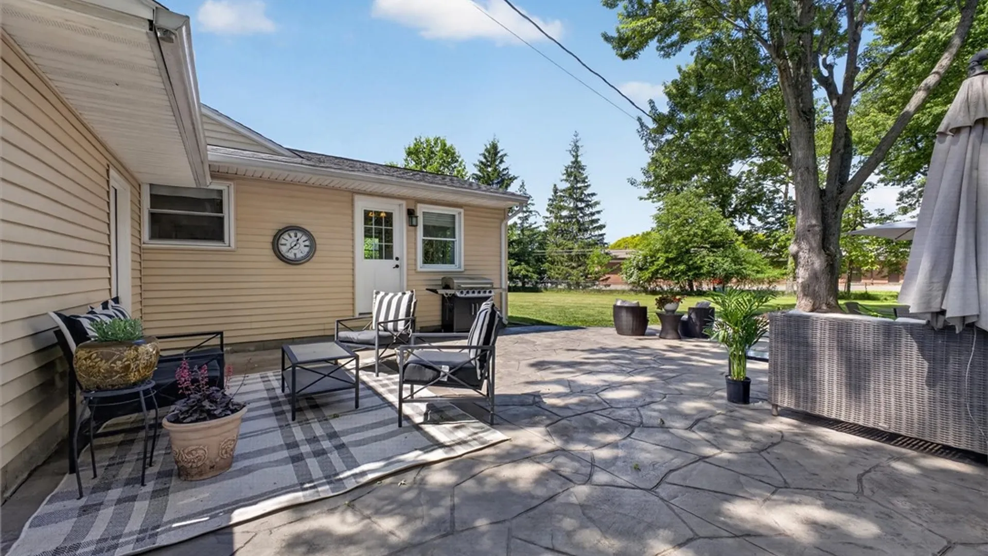 Property at 34 Faircrest Road, Henrietta, NY 14623 36