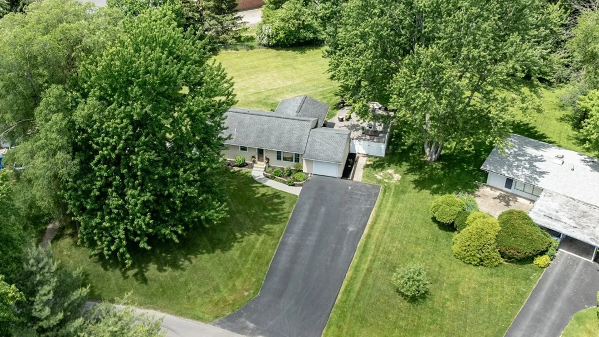 Property at 34 Faircrest Road, Henrietta, NY 14623 39