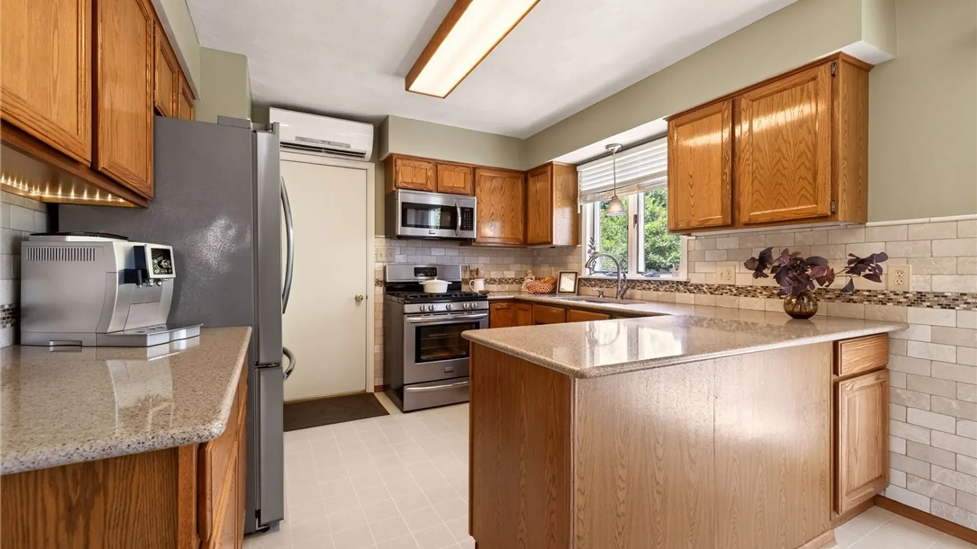 Property at 6065 Independence Way, Ontario, NY 14519 10