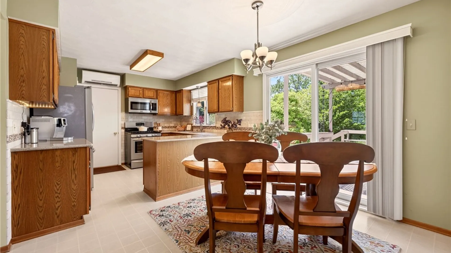 Property at 6065 Independence Way, Ontario, NY 14519 9