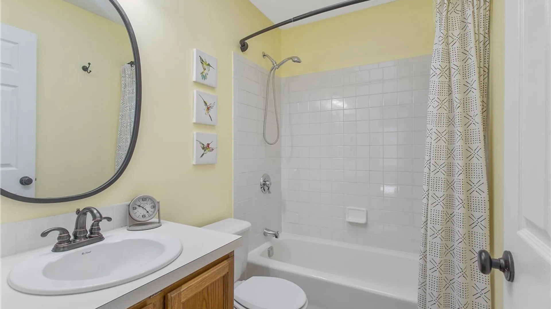 Property at 9539 Glengarriff Drive, Cicero, NY 13029 33